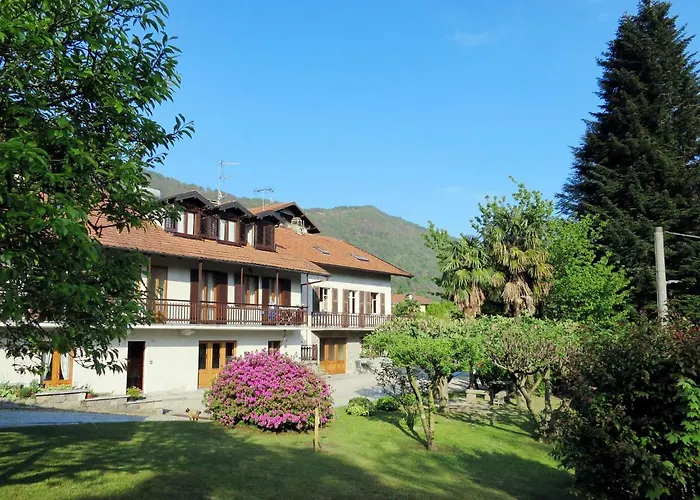 Ciliegio By Interhome アパート メルゴッツォ